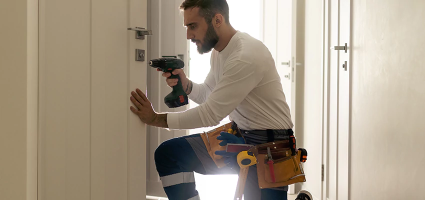 Mailbox Lock Installation Expert in Marina del Rey, California